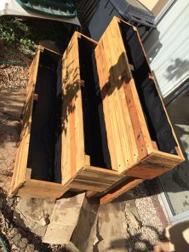 Triple planter box